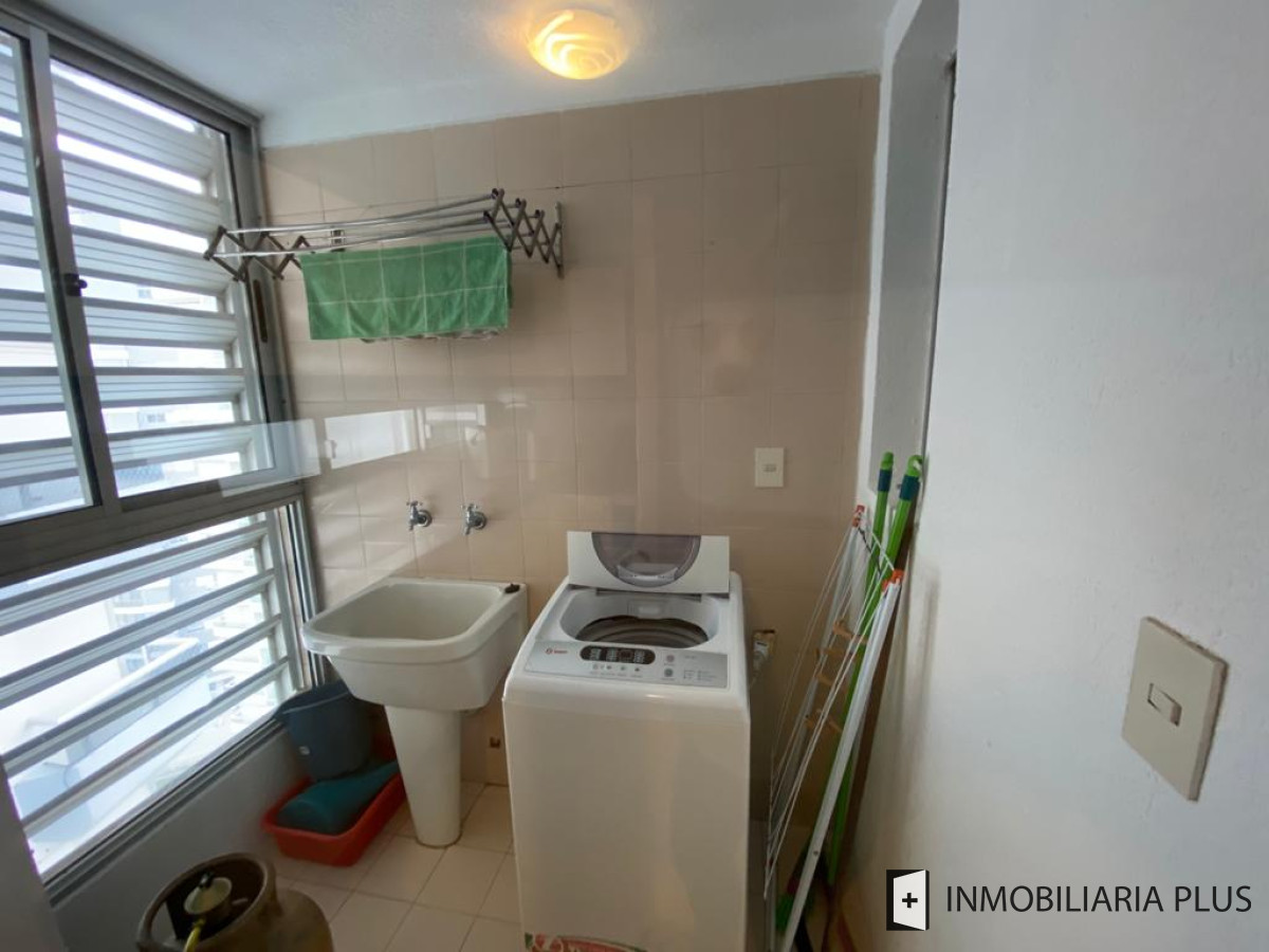 Apartamento ID.552 - Venta en Apartamento en Punta del Este con 80 m2, 2 dormitorios, 2 baños y 1 suite C959