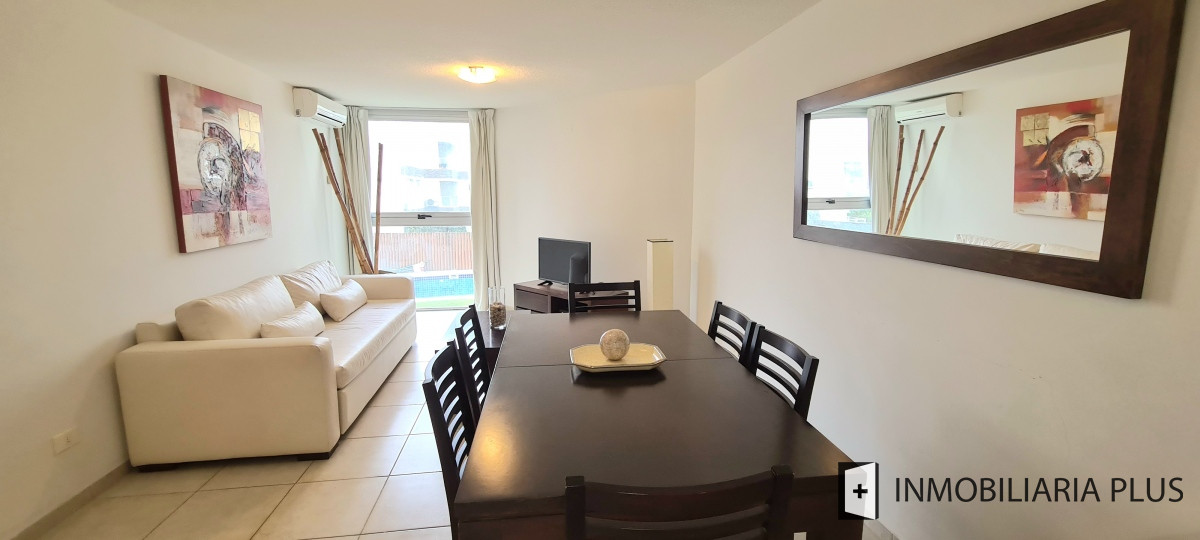 Apartamento ID.660 - Venta de Apto con microcine, gimnasio, barbacoa, lobby, servicio de mucamas, servicio de playa, sauna y piscina C660B