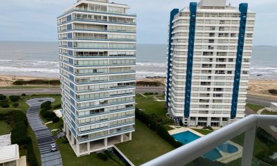 Venta en Apartamento en Punta del Este con 80 m2, 2 dormitorios, 2 baños y 1 suite C959