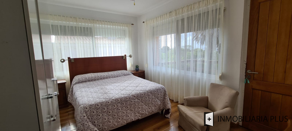 Casa ID.334 - Venta de Casa en la PENÍNSULA 817 m2  5 Dormitorios 3 Baños 3 Suite para 12 personas C884