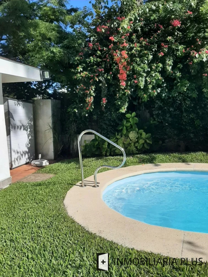 Casa ID.661 - Venta de Casa de 161 m2 en San Rafael 4 Dormitorios y 695 m2 de Terreno C661B