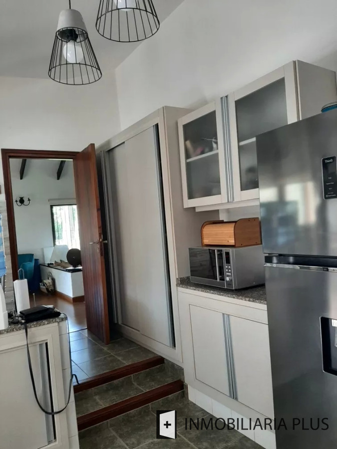 Casa ID.661 - Venta de Casa de 161 m2 en San Rafael 4 Dormitorios y 695 m2 de Terreno C661B
