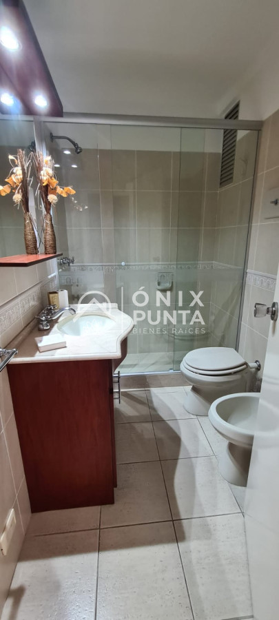 Apartamento ID.103 - Apartamento en alquiler 