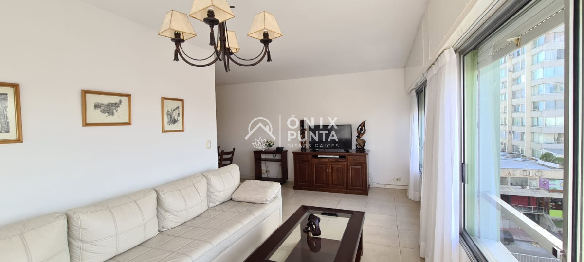 Apartamento ID.103 - Apartamento en alquiler 