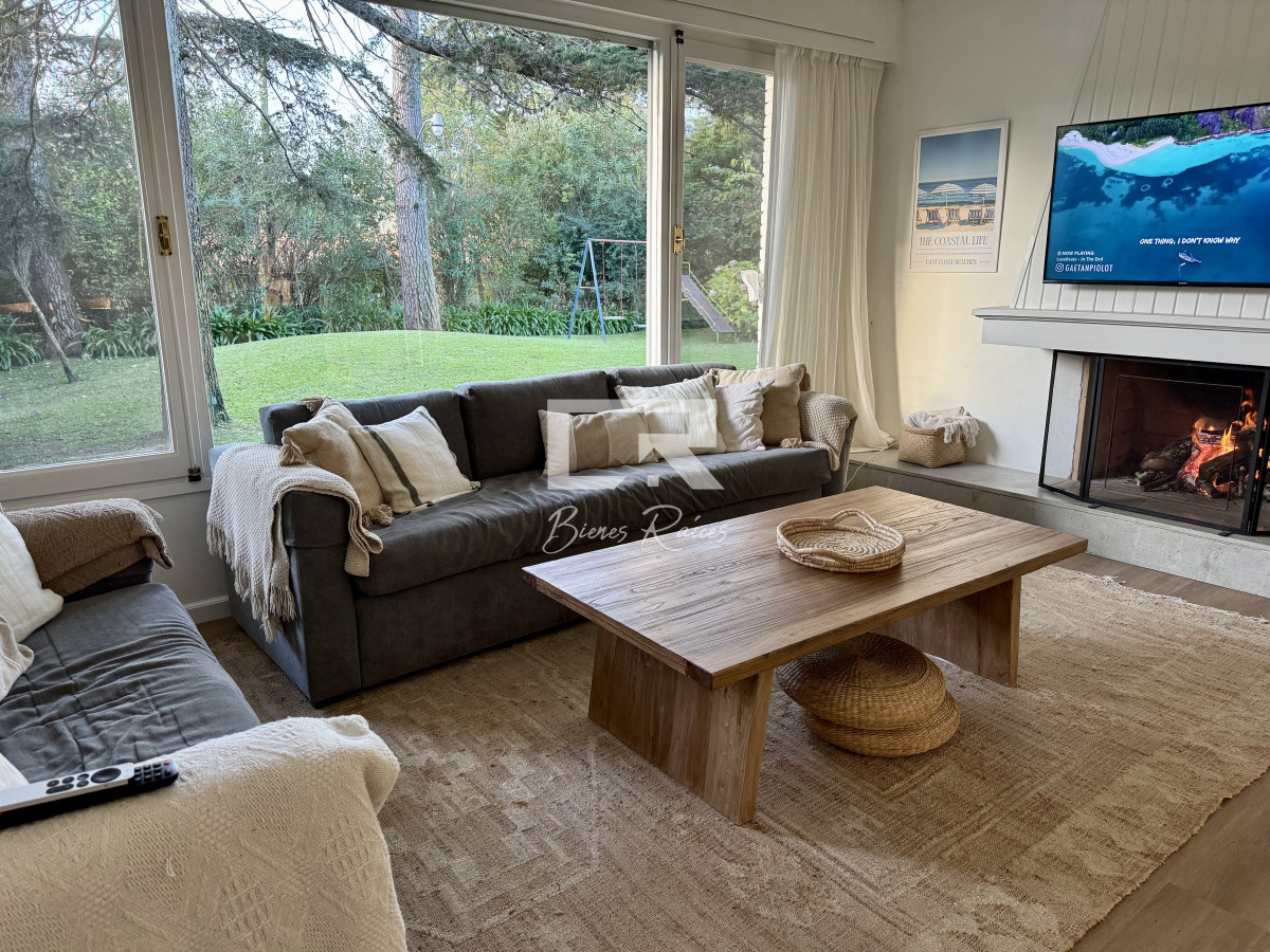 Casa ID.261 - Excelente casa en punta del este 