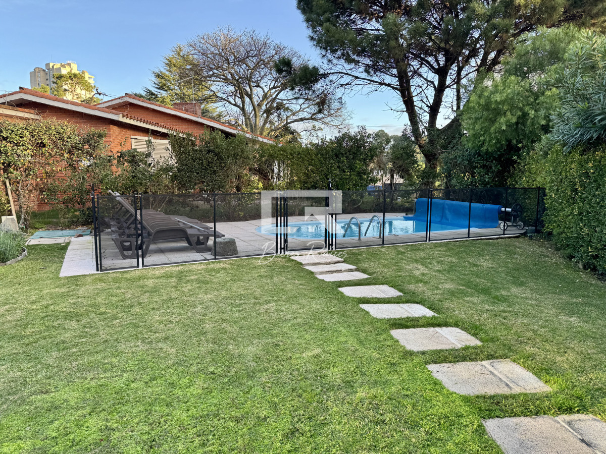 Casa ID.261 - Excelente casa en punta del este 