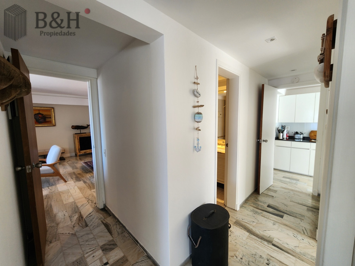 Apartamento ID.1019 - Apartamento en venta a metros del puerto - 3  dormitorios