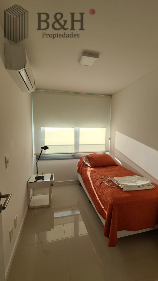 Apartamento ID.623 - Punta Del Este !! Apartamento en OPORTUNIDAD!! 