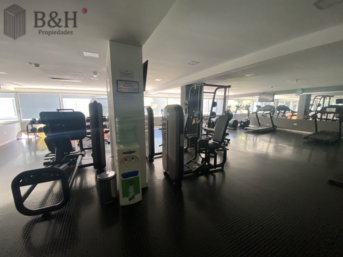 Apartamento ID.834 - Disponible del 2 al 15 enero en 2900 dólares 
