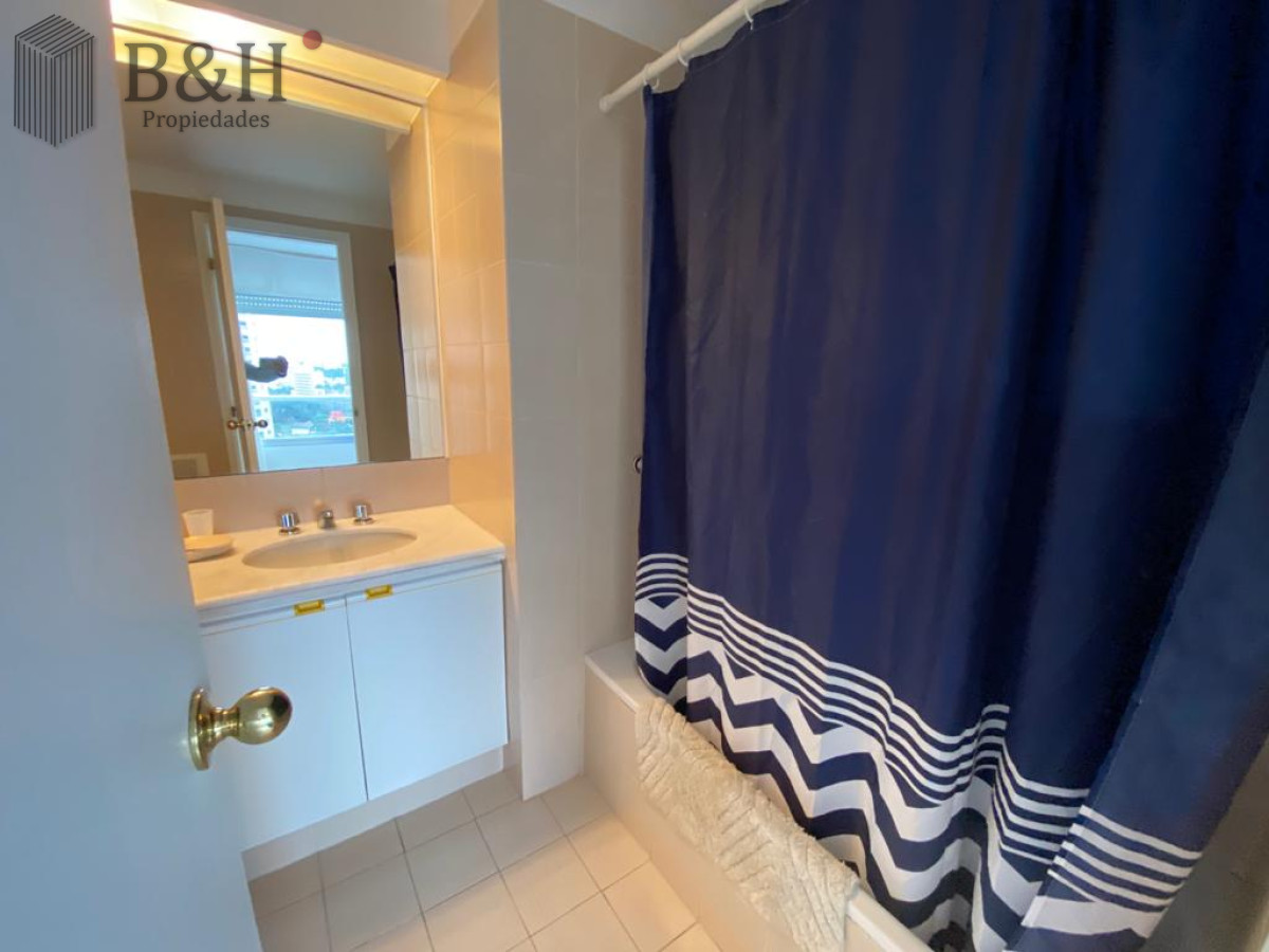 Apartamento ID.675 - Apartamento 2 dormitorios en OPORTUNIDAD en la Brava!! con piscina
