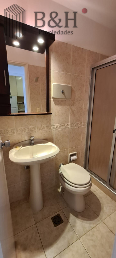 Apartamento ID.381 - Apartamento en alquiler 