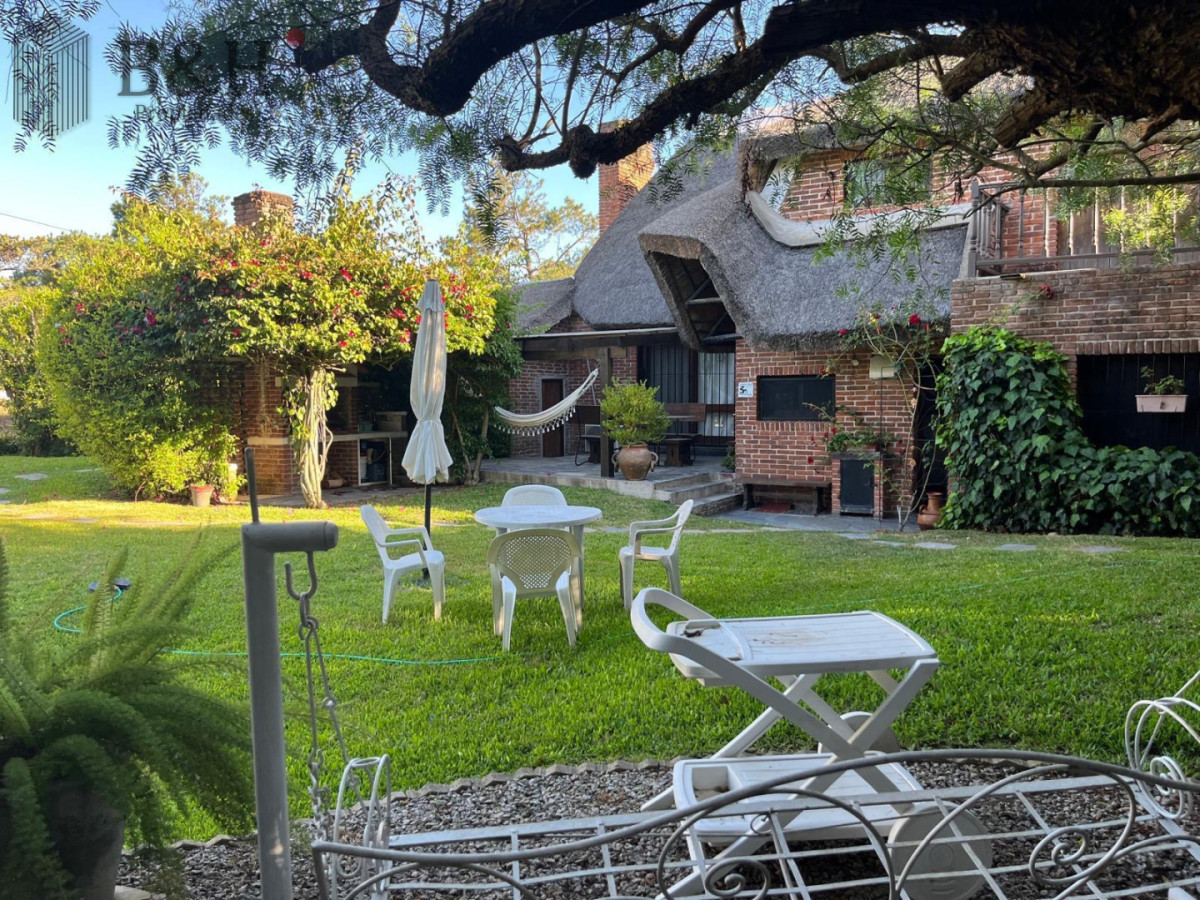 Casa ID.6772 - Hermosa casa a pasos del mar 