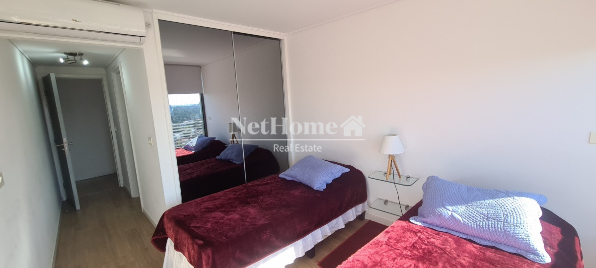 Apartamento ID.100 - Playa Mansa Apartamento 3 Dormitorios A  metros del Mar
