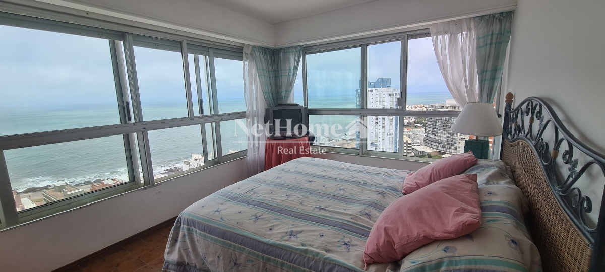 Apartamento ID.144 - Península Apartamento 3 Dormitorios A pasos del Mar 