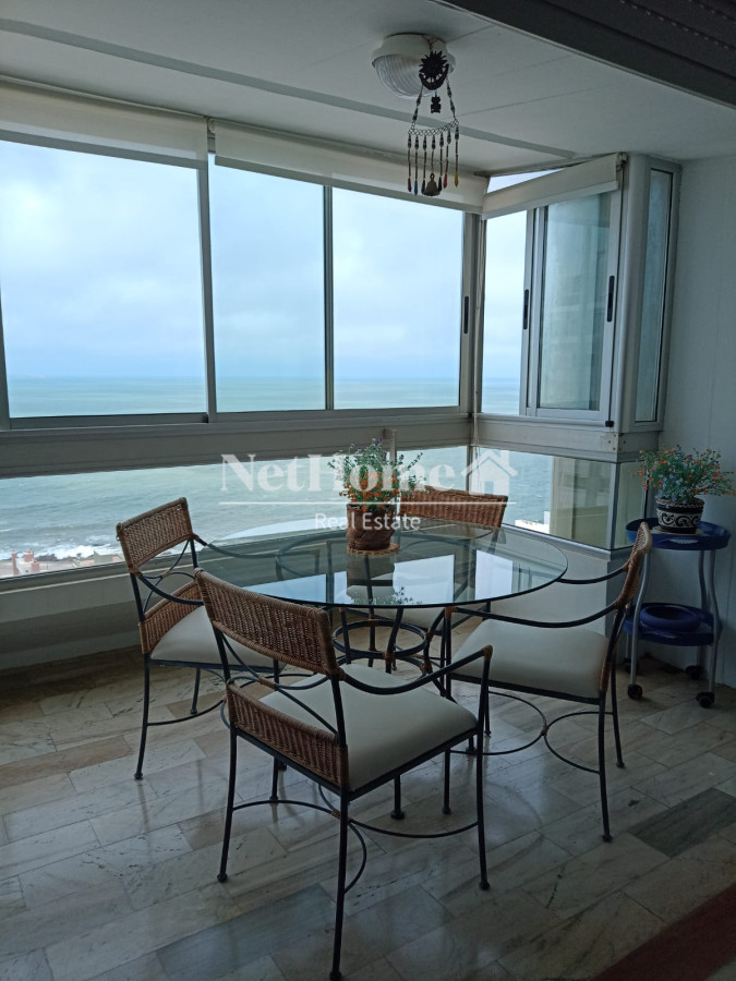 Apartamento ID.144 - Península Apartamento 3 Dormitorios A pasos del Mar 
