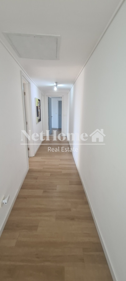 Apartamento ID.100 - Playa Mansa Apartamento 3 Dormitorios A  metros del Mar
