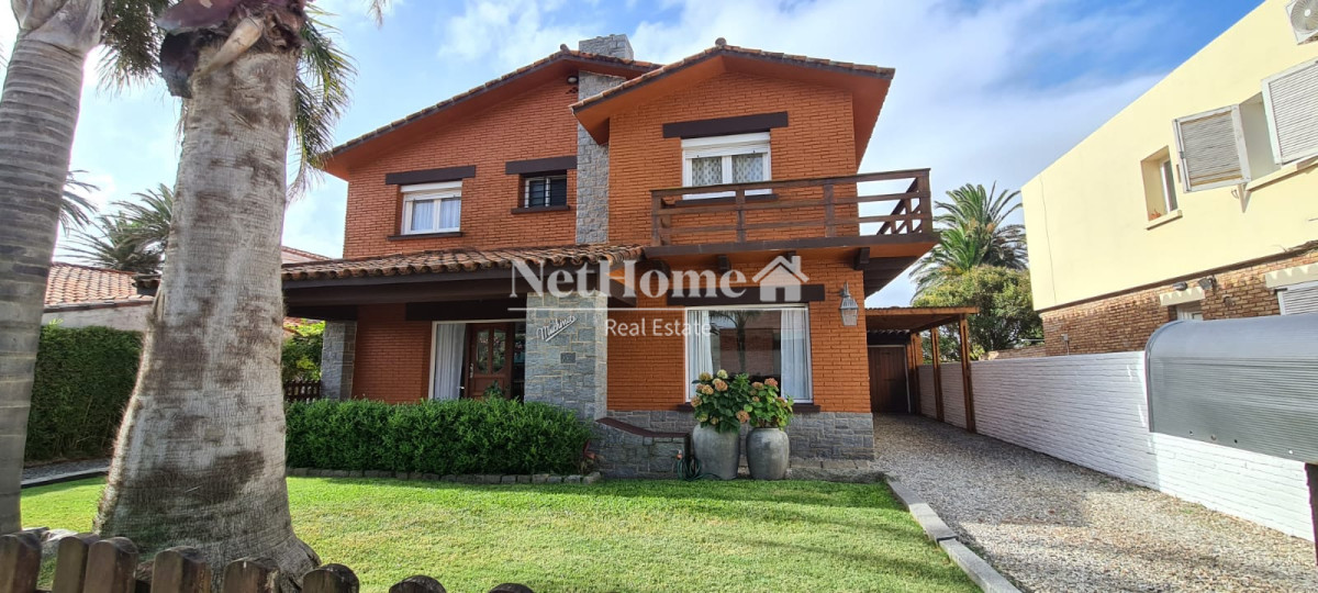 Casa ID.44 - Peninsula Casa 5 Dormitorios 
