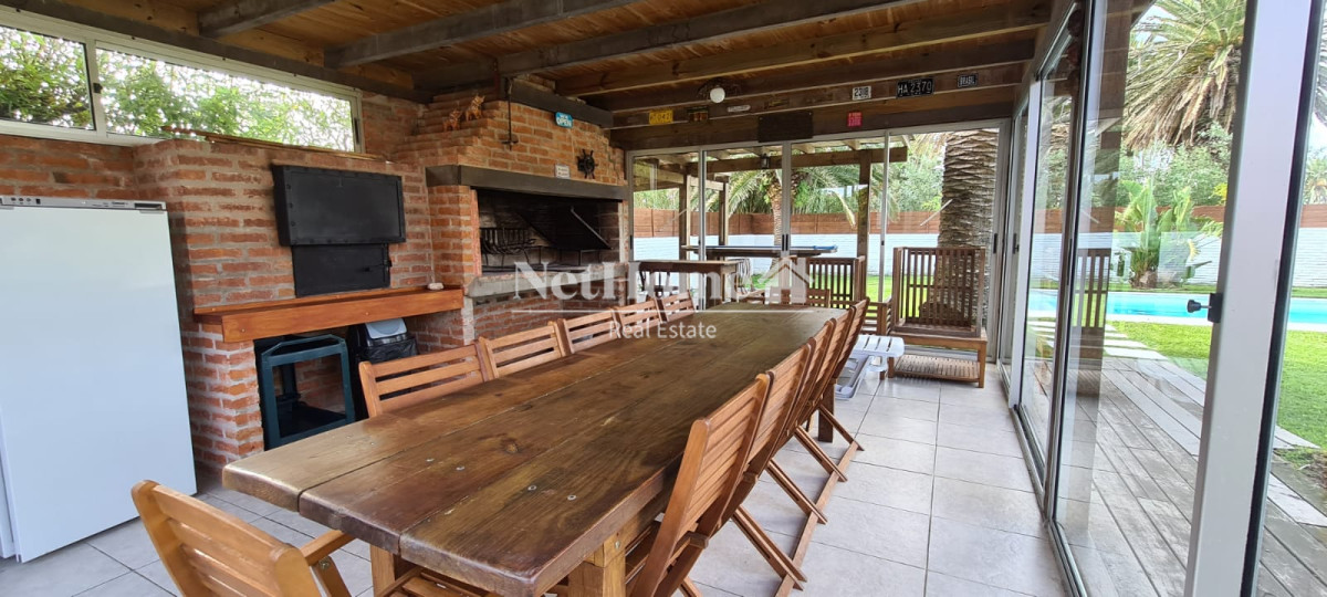 Casa ID.34 - Península Casa 5 Dormitorios A pasos de todos los servicios