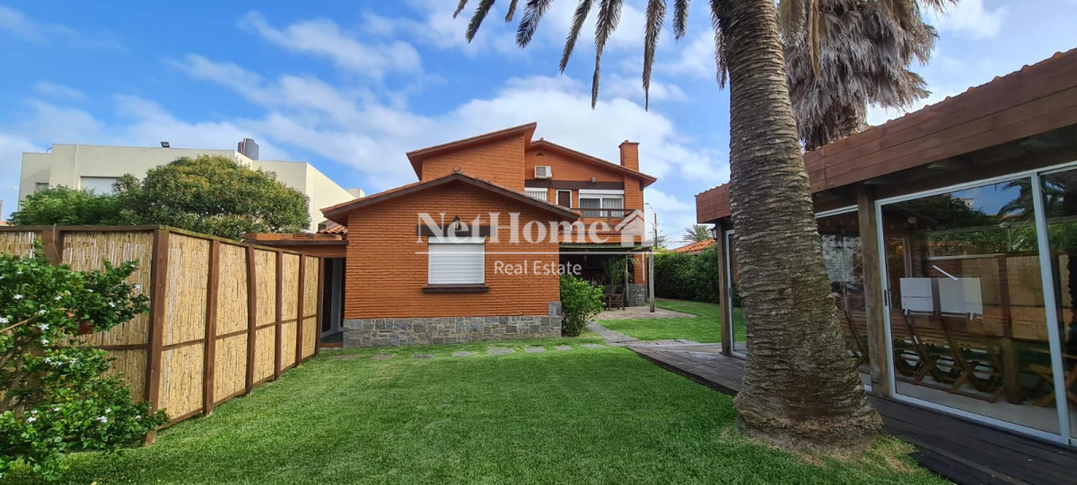 Casa ID.44 - Peninsula Casa 5 Dormitorios 