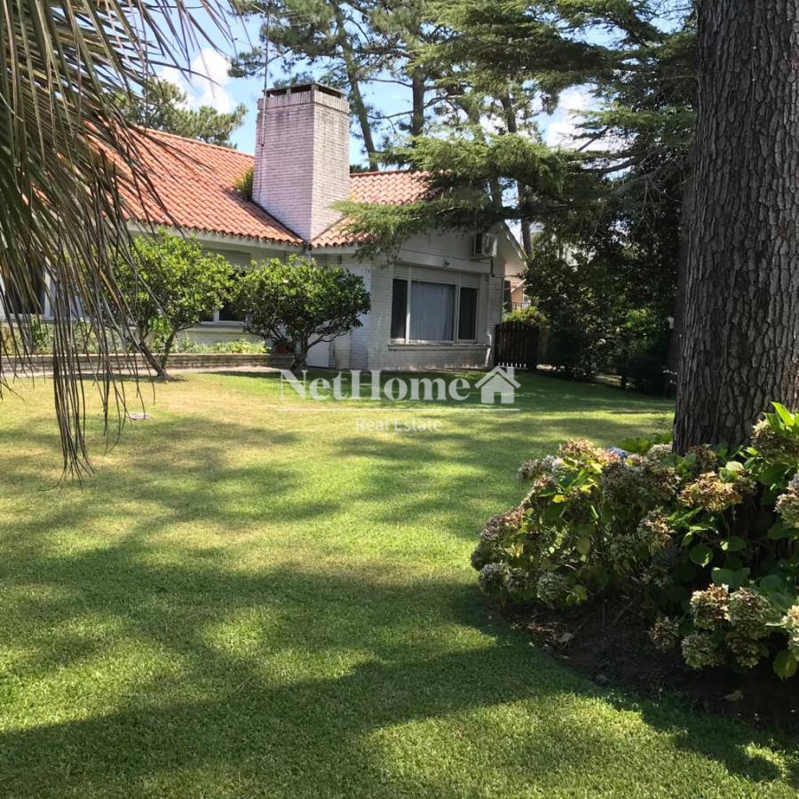 Casa ID.12 - Excelente casa en punta del este 