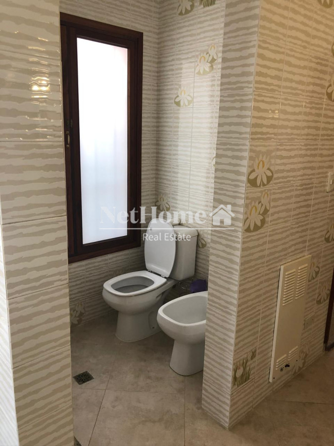 Casa ID.32 - Lugano Casa 8 Dormitorios Amplio Jardín Zona Residencial