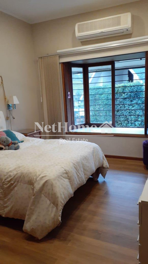 Casa ID.32 - Lugano Casa 8 Dormitorios Amplio Jardín Zona Residencial
