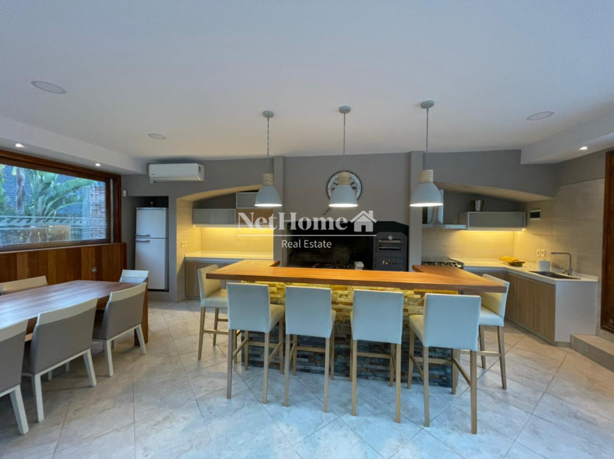 Casa ID.32 - Lugano Casa 8 Dormitorios Amplio Jardín Zona Residencial