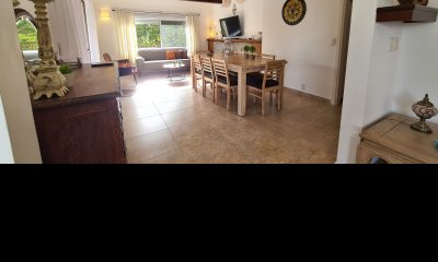 Peninsula Casa 5 Dormitorios