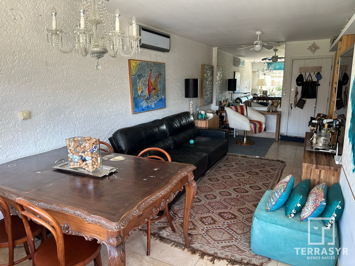 Apartamento ID.185 - Apartamento en excelente zona de Aidi Grill...