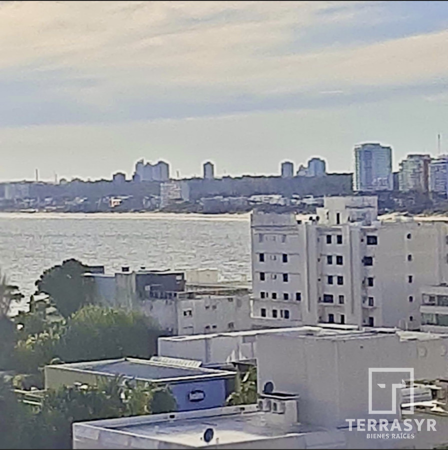 Apartamento ID.183 - Hermosa vista y soleado apartamento en Punta del Este... 