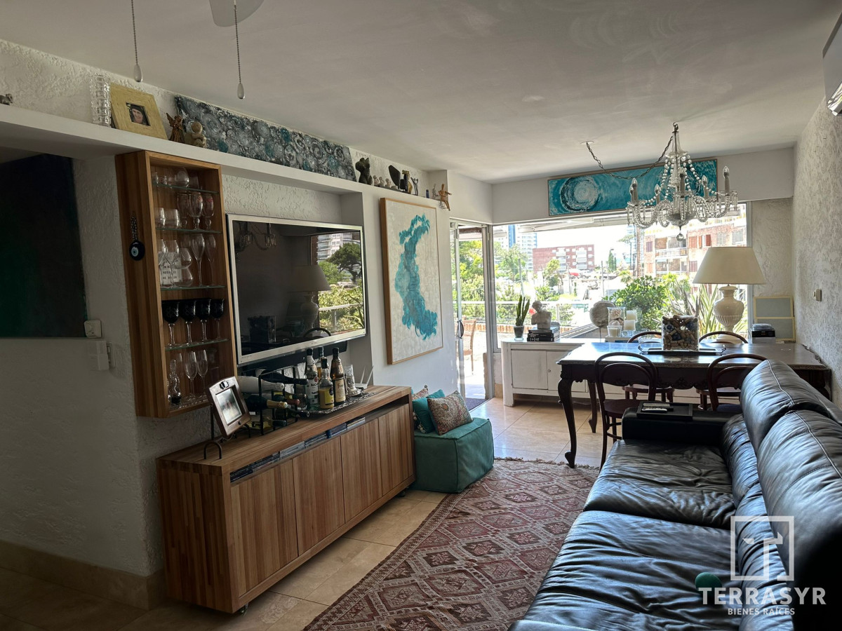 Apartamento ID.185 - Apartamento en excelente zona de Aidi Grill...