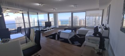 Oportunidad de Apartamento en Piso Alto 