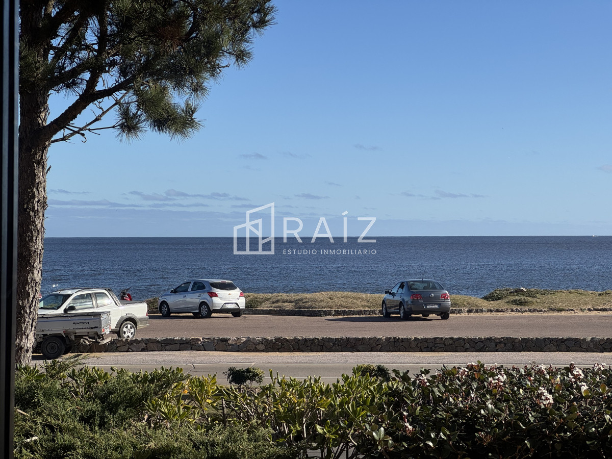 Apartamento ID.11250 - VENTA APARTAMENTO 2 DORMITORIOS PLAYA MANSA
