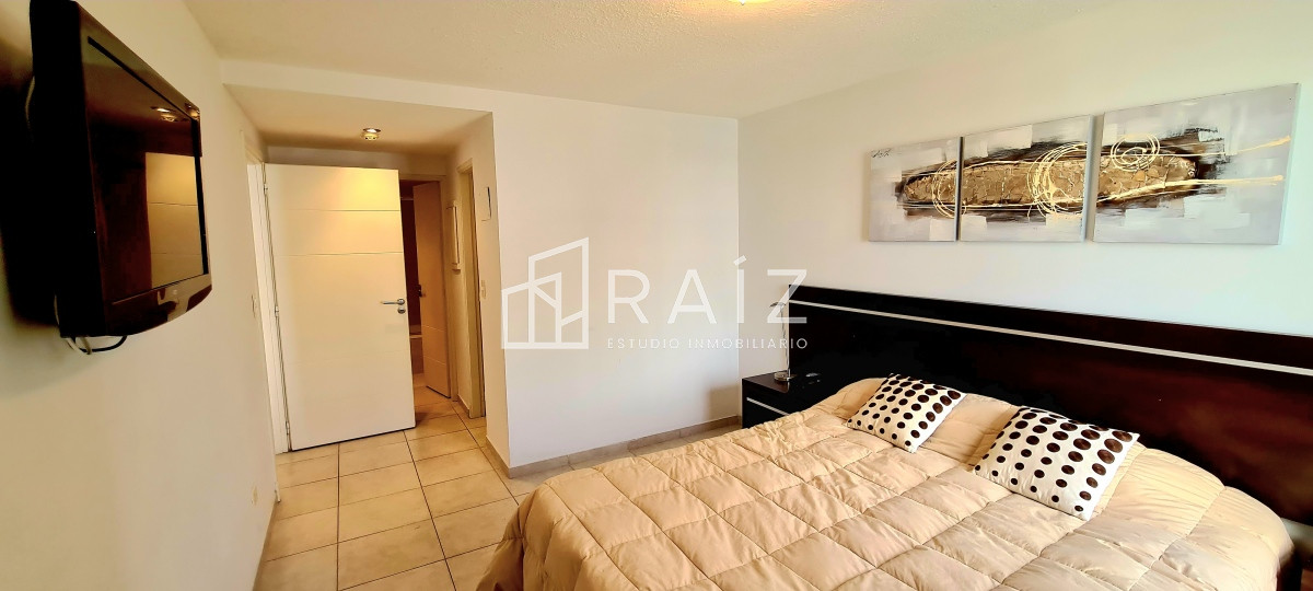 Apartamento ID.9183 - APARTAMENTO EN OPORTUNIDAD!!!  A METROS DEL MAR 