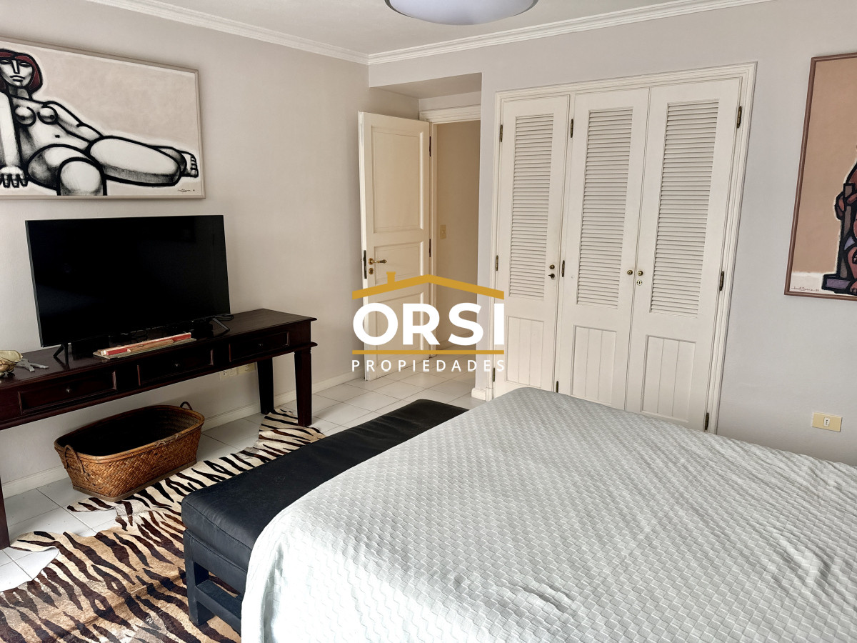 Apartamento ID.244 - puerto de punta del este, Primera línea 