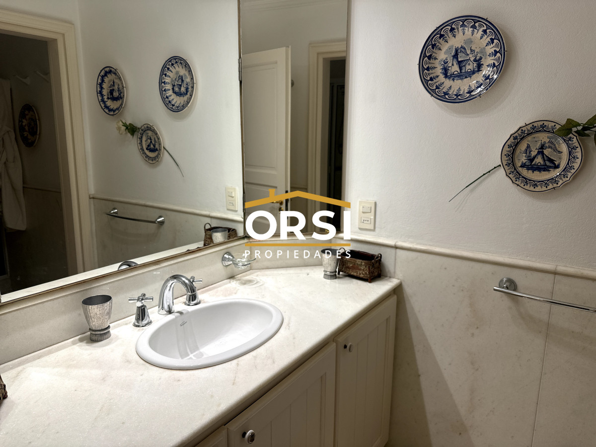 Apartamento ID.244 - puerto de punta del este, Primera línea 