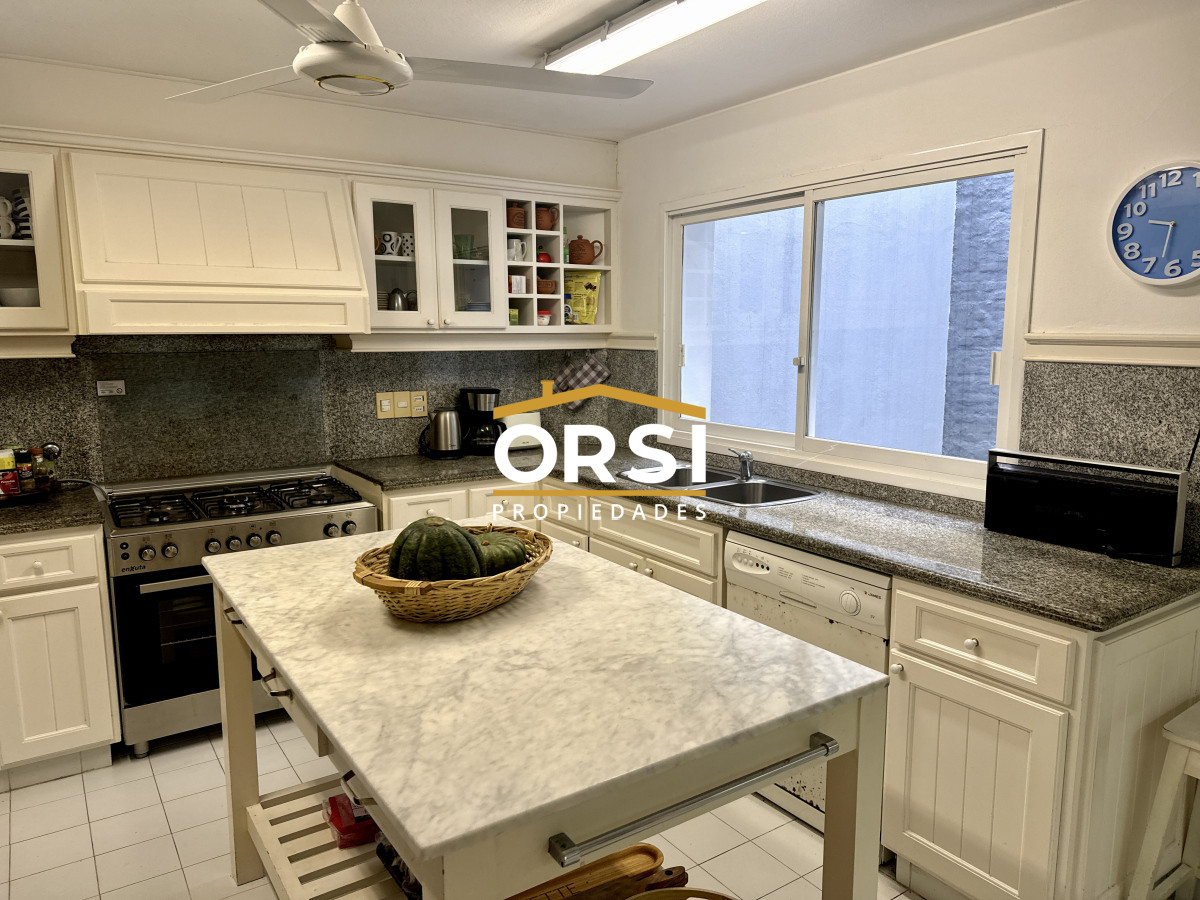 Apartamento ID.244 - puerto de punta del este, Primera línea 