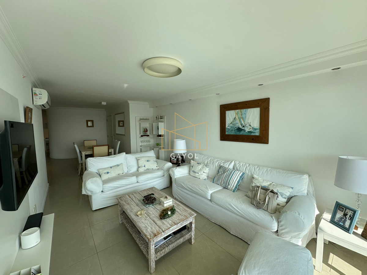 Apartamento ID.1244 - En venta hermoso apartamento con vista al mar 