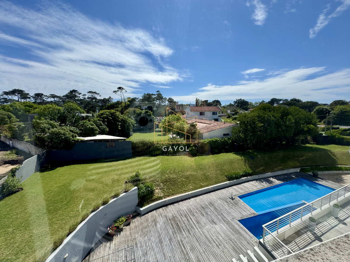 Apartamento ID.1150 - Hermoso duplex en venta 