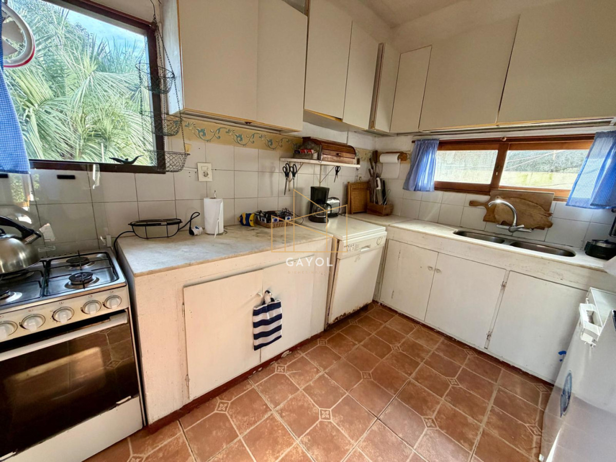 Casa ID.1414 - Hermosa casa en venta con piscina en punta del este 