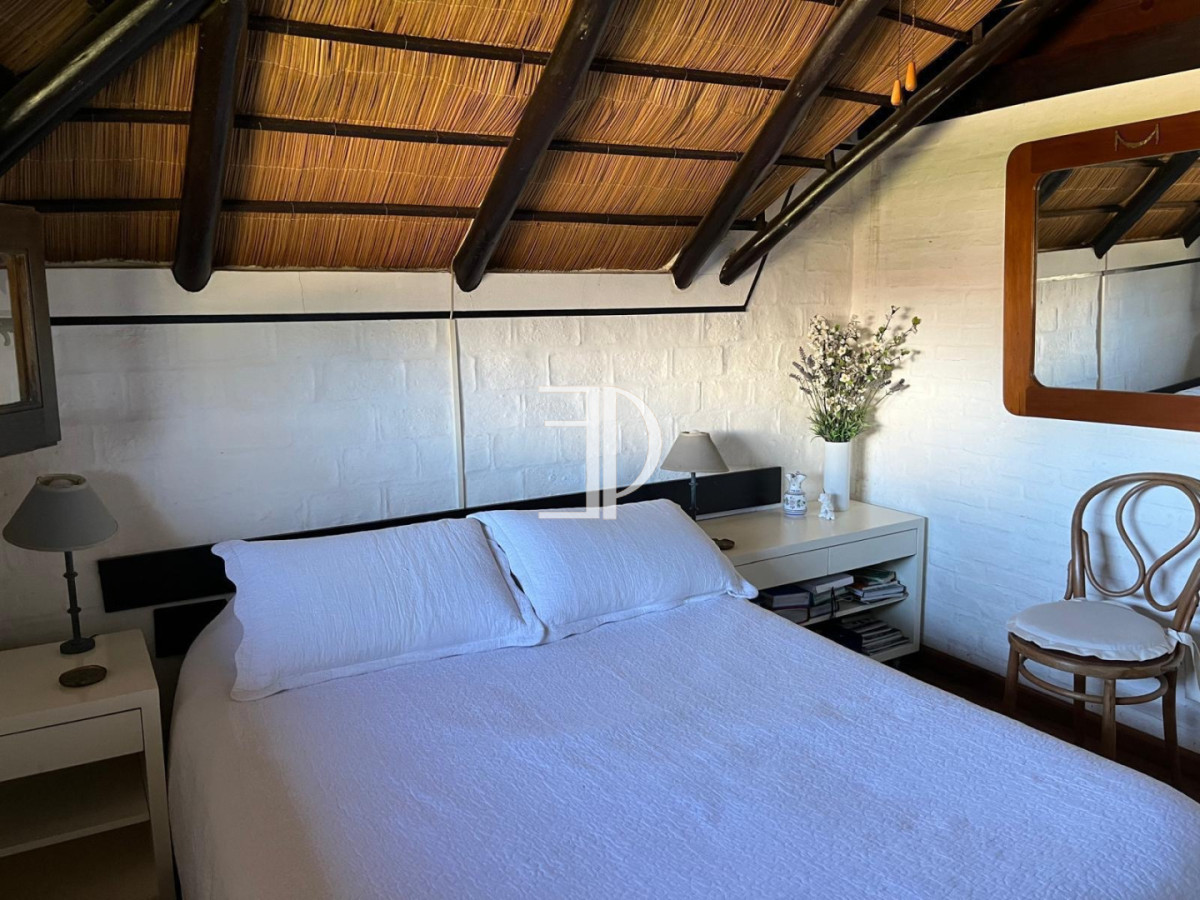 Casa ID.1527 - Hermosa casa a pasos del mar 