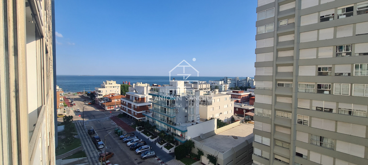 Apartamento ID.2104 - Venta Apartamento 2 dormitorios Punta del este Península
