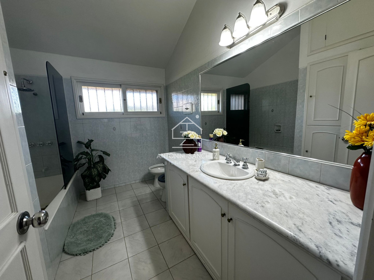 Casa ID.2631 - venta casa en parada 36 mansa 
