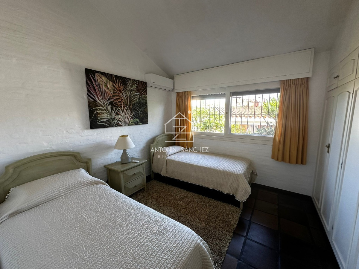 Casa ID.2631 - venta casa en parada 36 mansa 