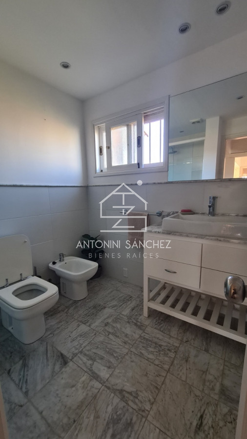 Casa ID.2631 - venta casa en parada 36 mansa 