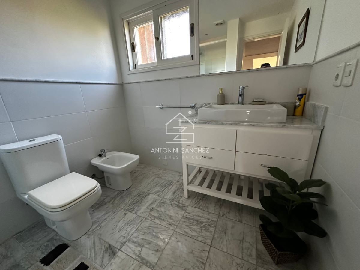 Casa ID.2631 - venta casa en parada 36 mansa 