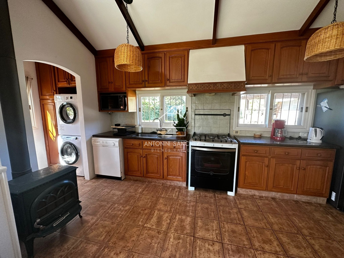 Casa ID.2631 - venta casa en parada 36 mansa 