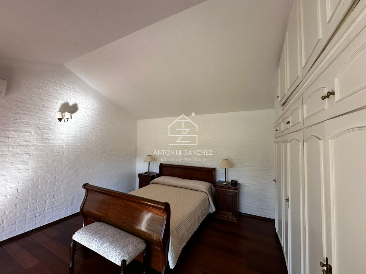 Casa ID.2631 - venta casa en parada 36 mansa 