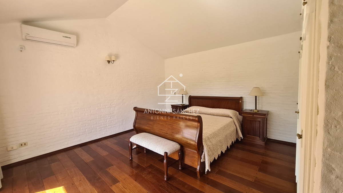Casa ID.2631 - venta casa en parada 36 mansa 