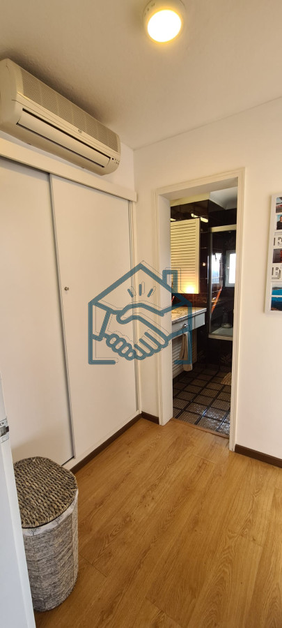 Apartamento ID.918/Hermosa-unidad-en-venta-en-la-zona-de-Punta-del-Este- - Hermosa unidad en venta en la zona de Punta del Este 